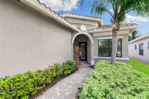 4409 Aurora Street, Naples, FL 34119 - MLS#225077966