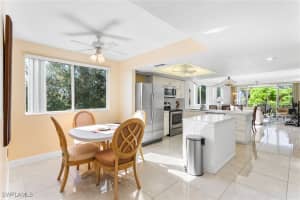 290 Naples Cove Drive, Naples, FL 34110 - MLS#225077970