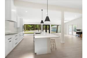 6800 Bottlebrush Lane, Naples, FL 34109 - MLS#225077994