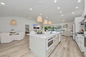 1570 Bonita Lane, Naples, FL 34102 - MLS#225078016