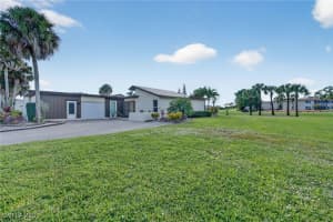 4130 Lakewood Blvd F27, Naples 4130 Lakewood Blvd F27, Naples