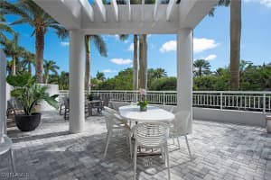 4151 Gulf Shore Blvd N 201, Naples