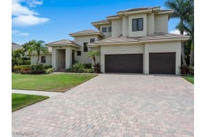 580 Goldcoast Court, Marco Island, FL 34145 - MLS#225078033