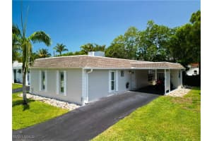 9 Knights Bridge Road, Naples, FL 34112 - MLS#225078047