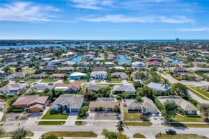 351 Columbus Way, Marco Island, FL 34145 - MLS#225078053