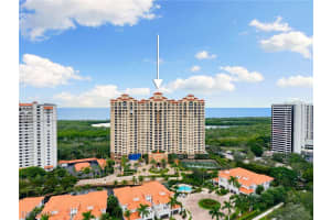 6597 Nicholas Boulevard, Naples, FL 34108 - MLS#225078089