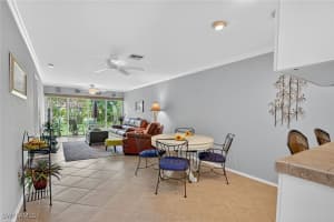 1009 Pine Isle Lane, Naples, FL 34112 - MLS#225078164