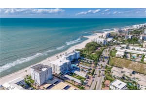 1977 Gulf Shore Boulevard, Naples, FL 34102 - MLS#225078190