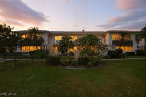 431 Van Buren St B5, Fort Myers