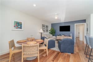 473 12th Avenue, Naples, FL 34102 - MLS#225078297