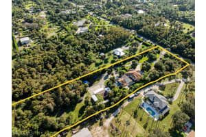 740 31st Street, Naples, FL 34117 - MLS#225078310