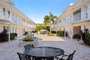 578 Broad Avenue, Naples, FL 34102 - MLS#225078311