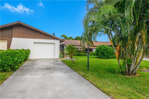 191 Round Key Circle, Naples, FL 34112 - MLS#225078343