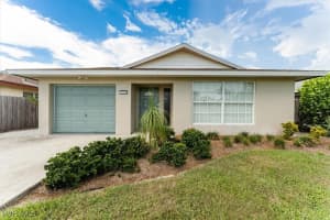 755 106th Avenue, Naples, FL 34108 - MLS#225078353