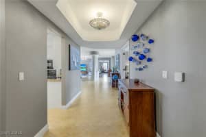 700 La Peninsula Boulevard, Naples, FL 34113 - MLS#225078371