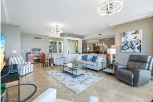 700 La Peninsula Boulevard, Naples, FL 34113 - MLS#225078371