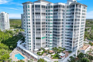 285 Grande Way, Naples, FL 34110 - MLS#225078383