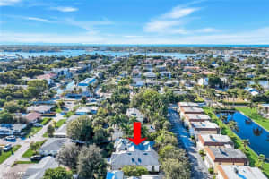 2100 Curtis Street, Naples, FL 34112 - MLS#225078386