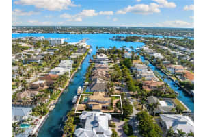 533 15th Avenue, Naples, FL 34102 - MLS#225078433