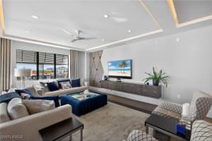 1135 3rd Avenue, Naples, FL 34102 - MLS#225078438