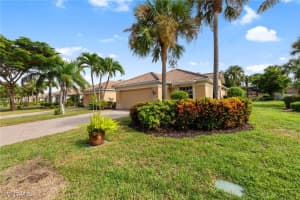 10097 Colonial Country Club Boulevard, Fort Myers, FL 33913 - MLS#225078446