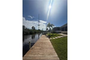 350 Shoreland Drive, Fort Myers, FL 33905 - MLS#225078464