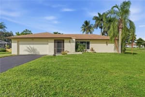 223 Pine Valley Circle, Naples, FL 34113 - MLS#225078471