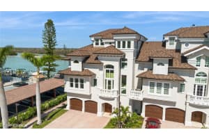 25921 Hickory Boulevard, Bonita Springs, FL 34134 - MLS#225078498