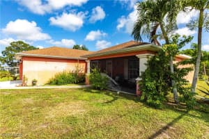 2900 8th Street Southwest, Lehigh Acres, FL 33976 - MLS#225078509