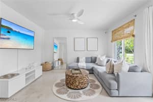 1212 10th Avenue, Naples, FL 34102 - MLS#225078564