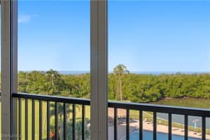 11 Bluebill Avenue, Naples, FL 34108 - MLS#225078575