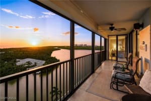 17 Bluebill Avenue, Naples, FL 34108 - MLS#225078613