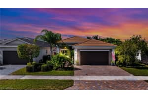 28422 Montecristo Loop, Bonita Springs, FL 34135 - MLS#225078632