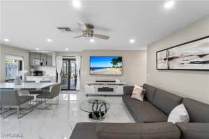 659 108th Avenue, Naples, FL 34108 - MLS#225078639