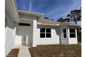 109 Paxton Street, Lehigh Acres, FL 33974 - MLS#225078672