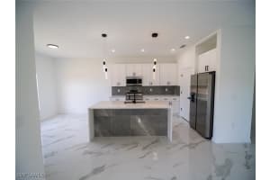 1515 CORTEZ Avenue, Lehigh Acres, FL 33972 - MLS#225078693