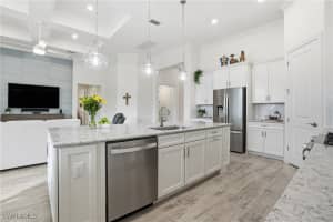 17210 Ashcomb Way, Estero, FL 33928 - MLS#225078706