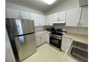 8234 Key Royal Cir 533, Naples