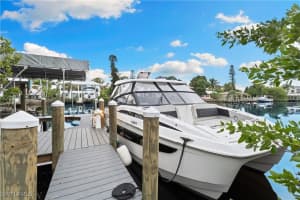 3890 Aloha Lane, Bonita Springs, FL 34134 - MLS#225078740