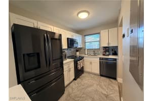 160 Turtle Lake Court, Naples, FL 34105 - MLS#225078785