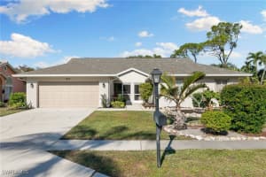 657 Saint Andrews Boulevard, Naples, FL 34113 - MLS#225078795