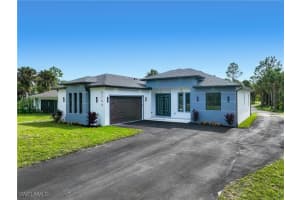 2744 8th Avenue, Naples, FL 34120 - MLS#225078849