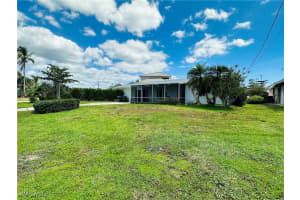 140 Pago Pago Drive, Naples, FL 34113 - MLS#225078884