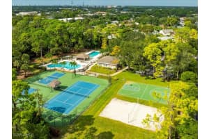 1309 Briarwood Court, Naples, FL 34104 - MLS#225078885