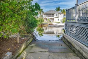 1283 Grand Canal Drive, Naples, FL 34110 - MLS#225078895
