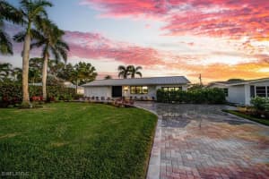 148 1st St, Bonita Springs 148 1st St, Bonita Springs