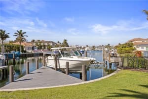 299 Mermaids Bight, Naples, FL 34103 - MLS#225078933