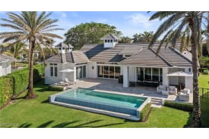 299 Mermaids Bight, Naples, FL 34103 - MLS#225078933