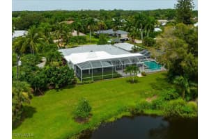 436 Golfview Drive, Naples, FL 34110 - MLS#225078944