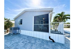 504 Cheetah Drive, Naples, FL 34114 - MLS#225078967